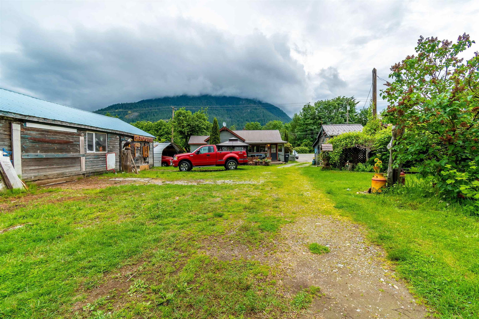 Listing Image 8