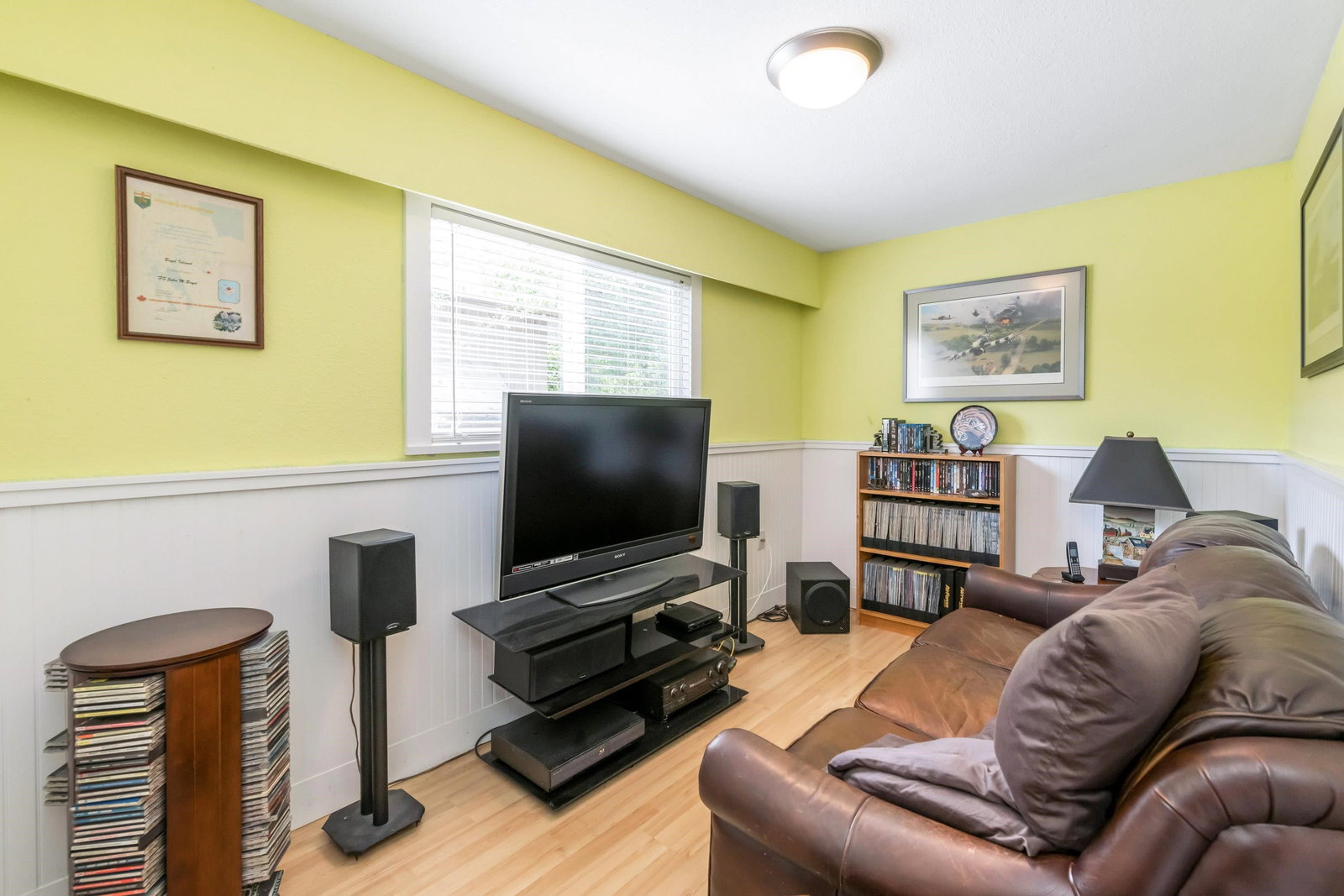 Listing Image 15