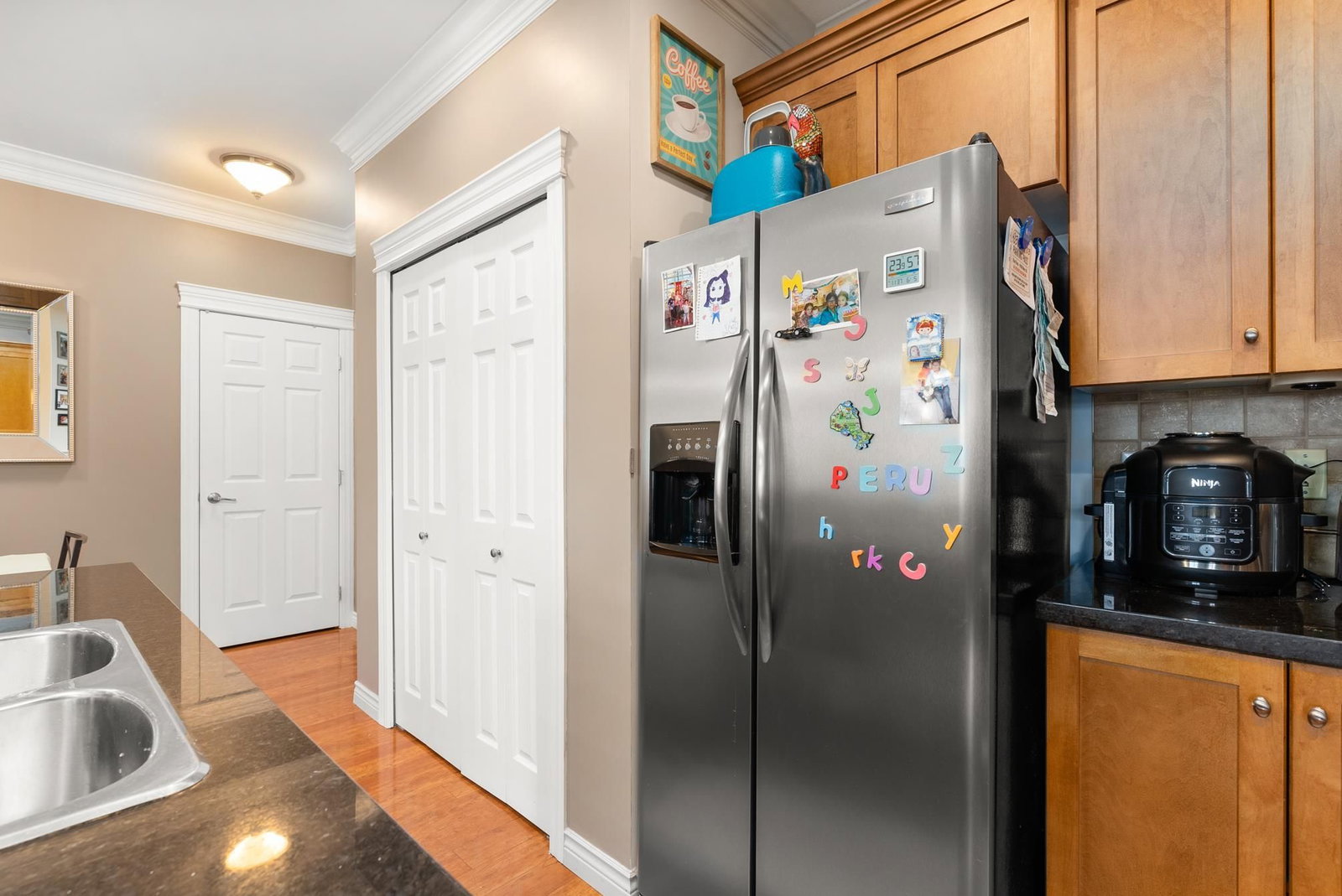 Listing Image 18