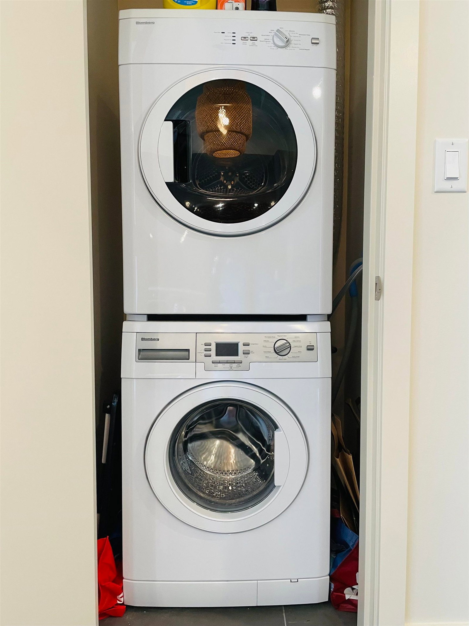 Listing Image 14