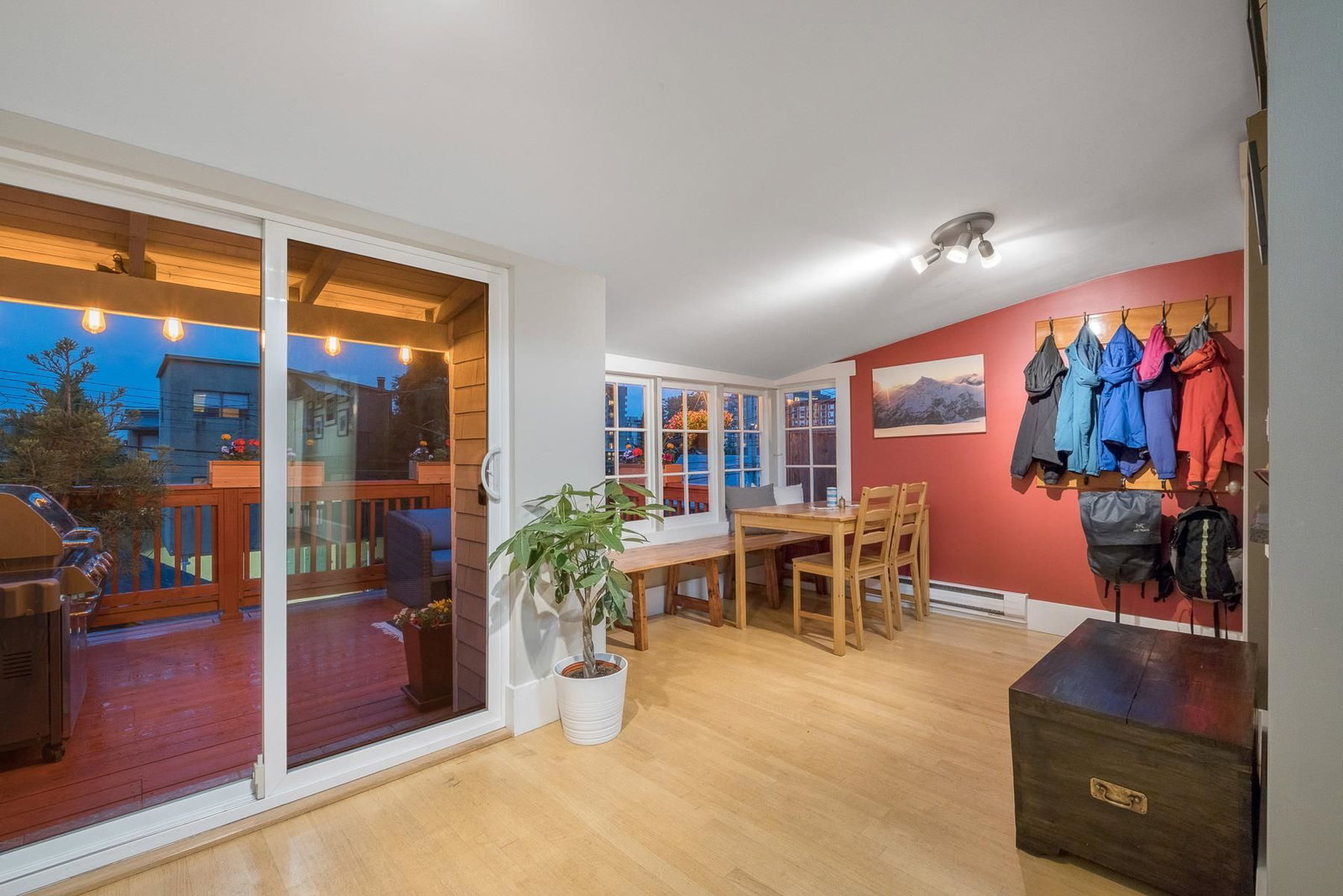 Listing Image 13