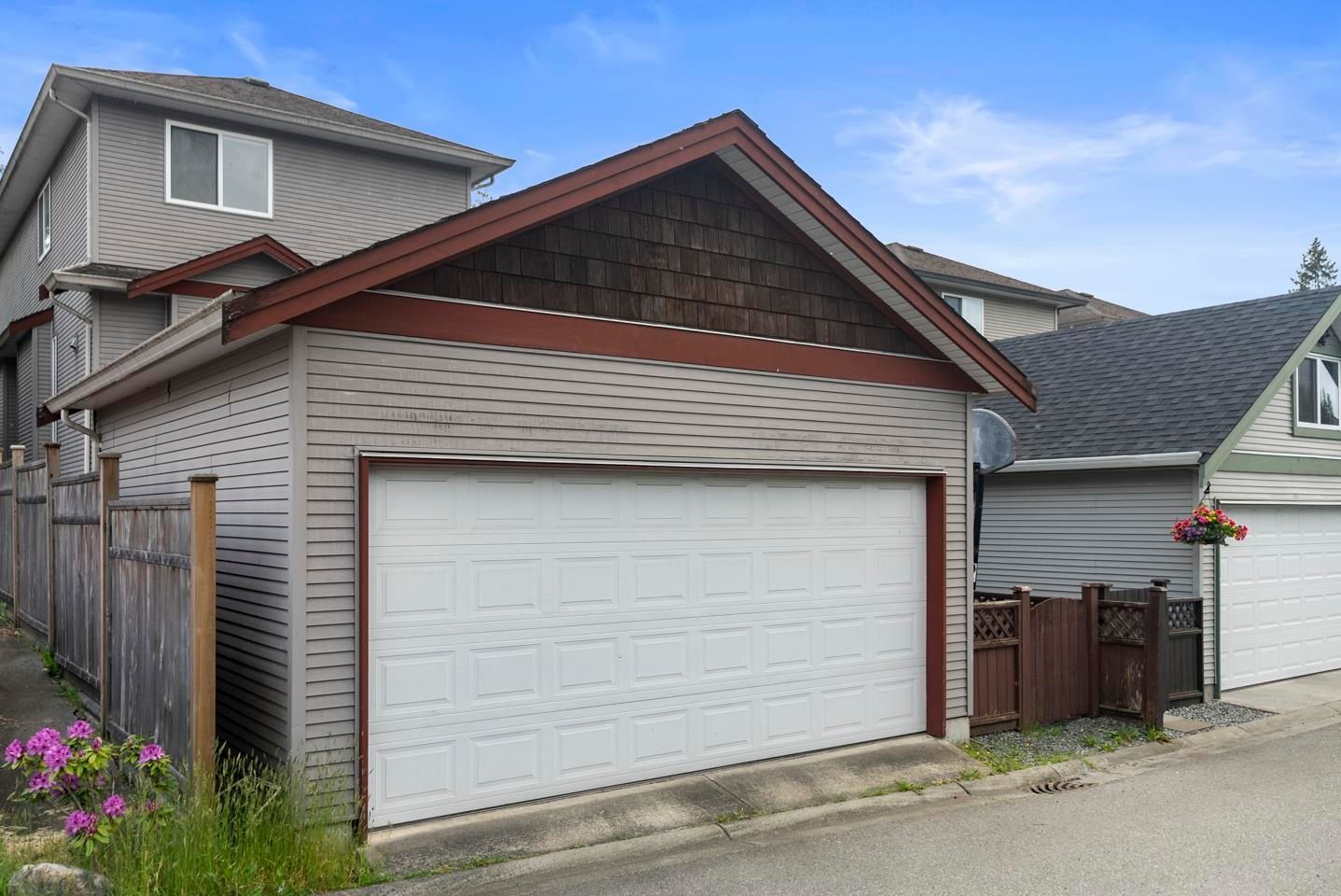 Listing Image 27