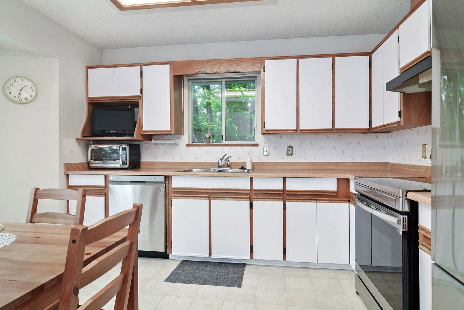 Listing Image 18