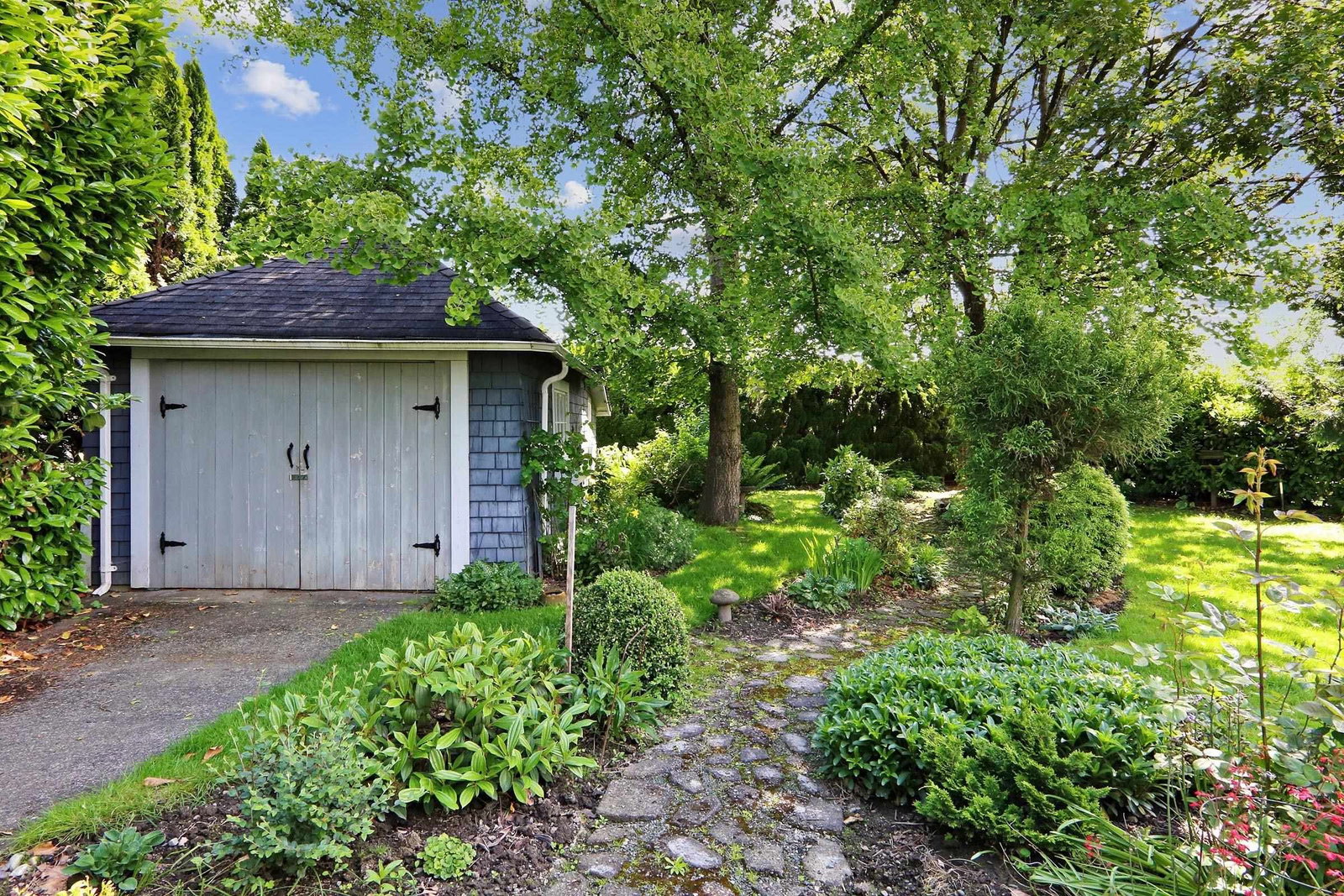 Listing Image 28