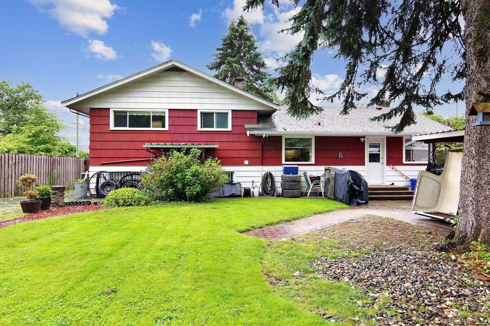 Listing Image 15