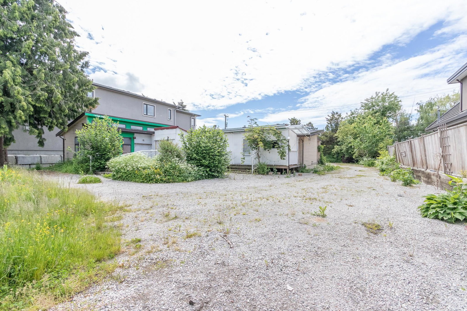 Listing Image 14
