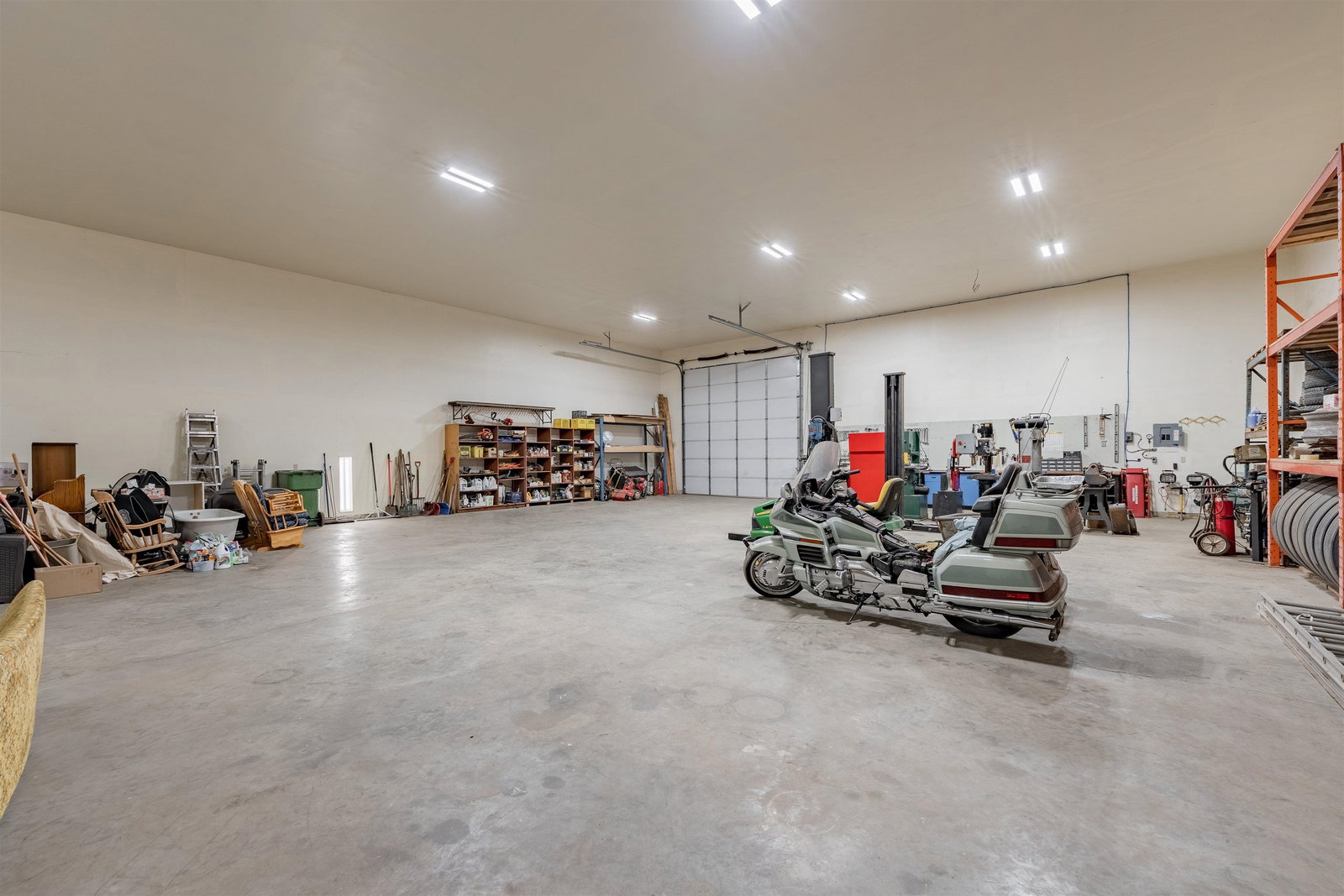 Listing Image 34
