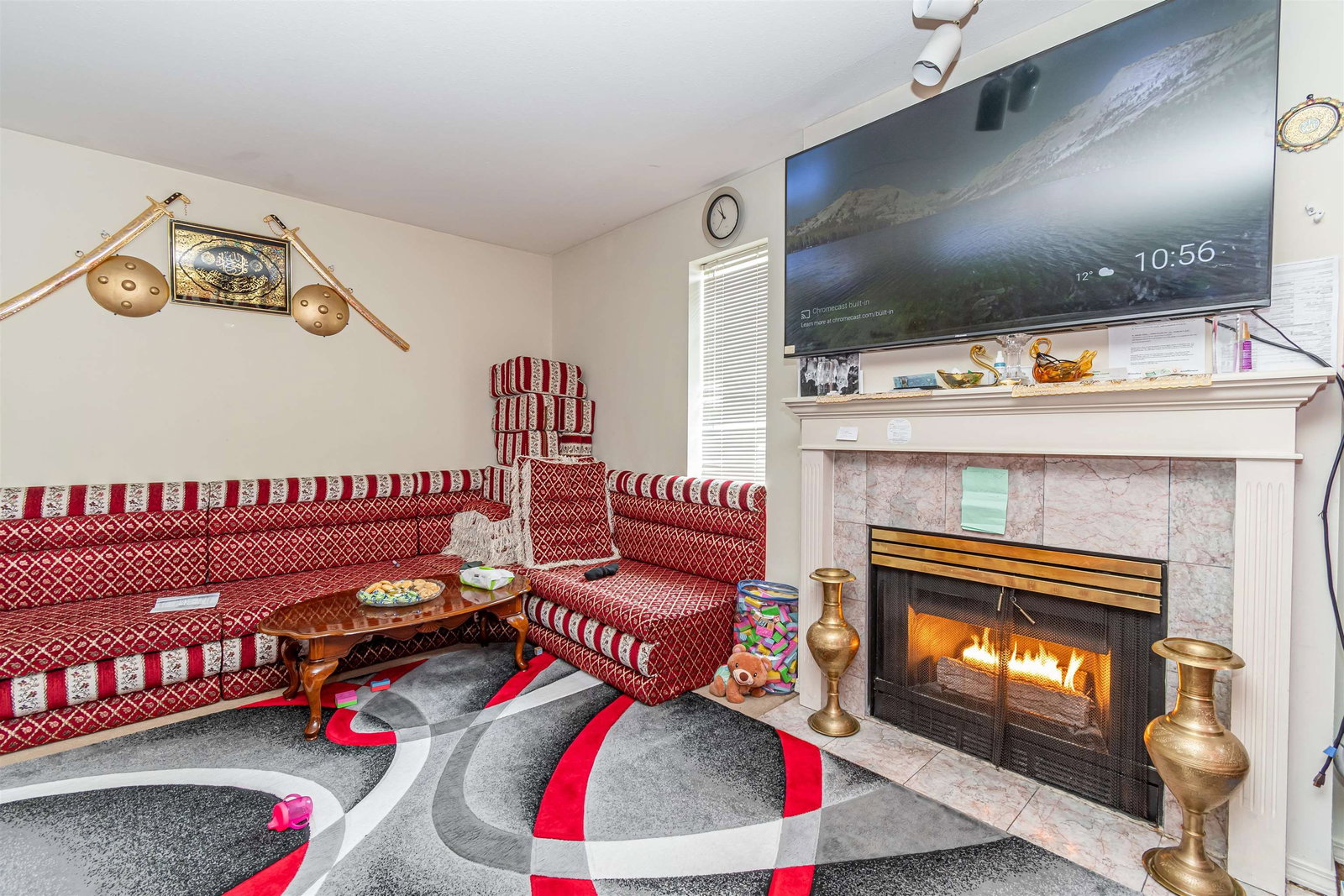 Listing Image 11