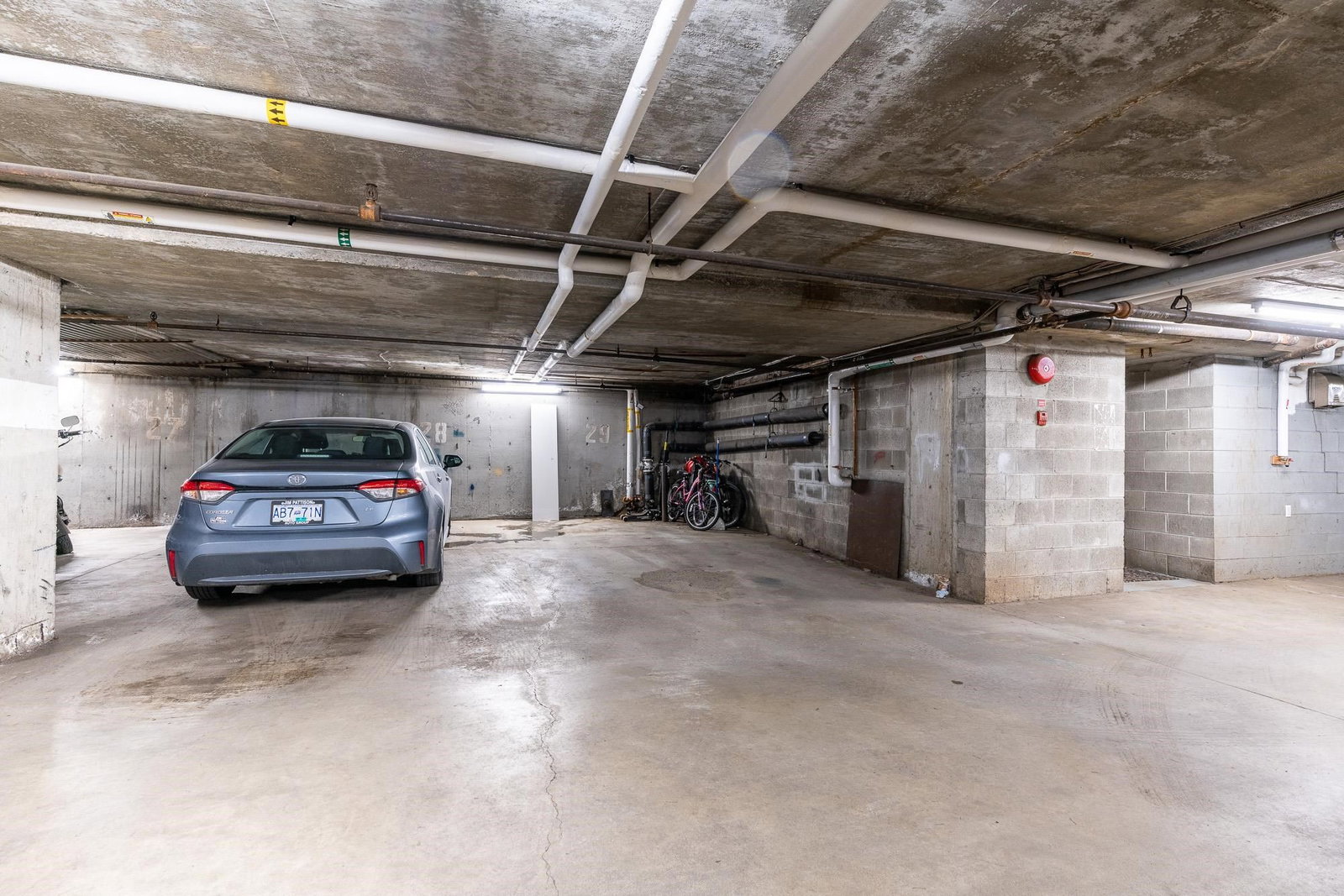 Listing Image 25