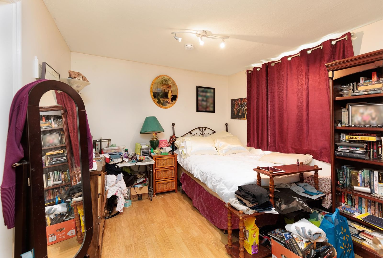 Listing Image 14