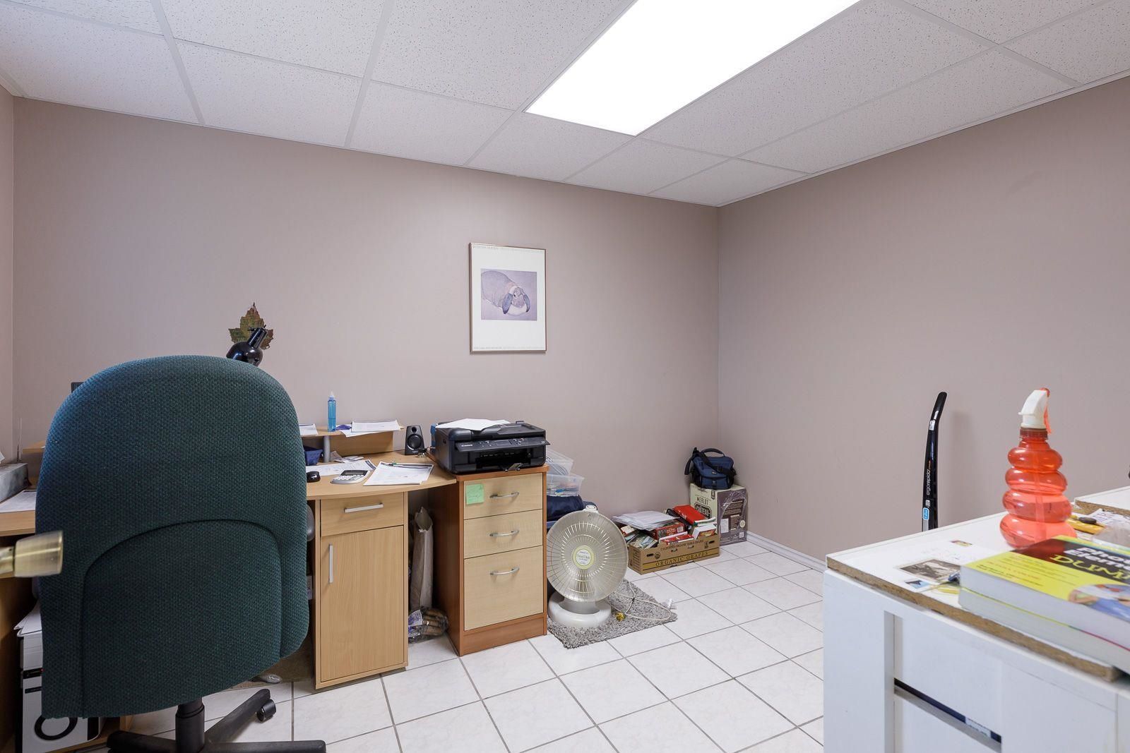 Listing Image 28