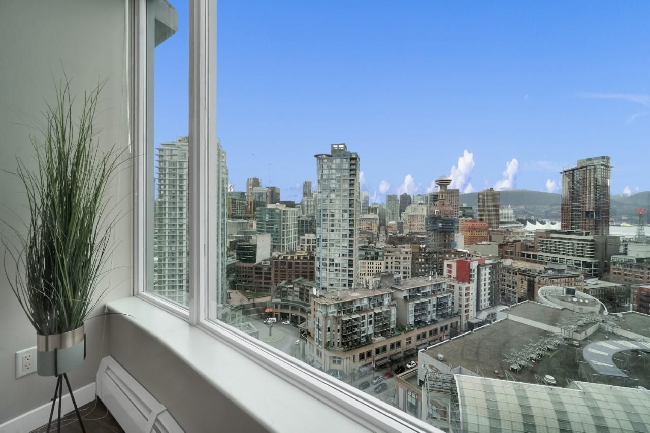 Listing Image 12