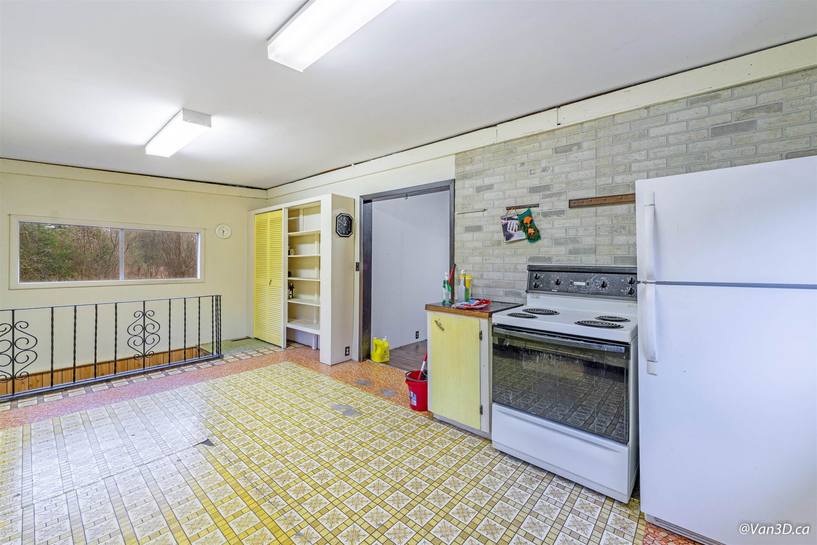 Listing Image 20