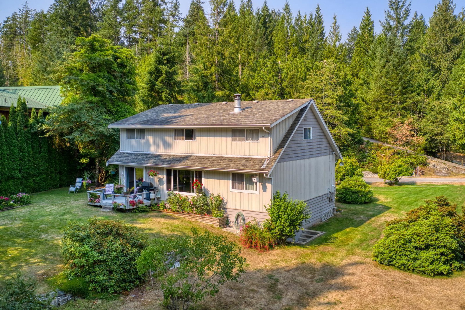 Listing Image 6