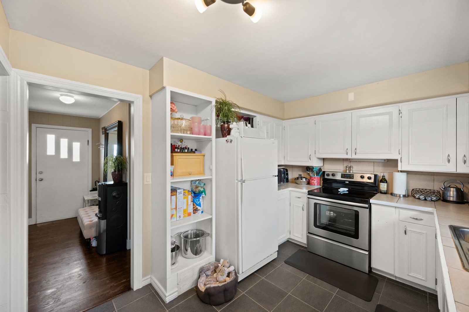 Listing Image 19