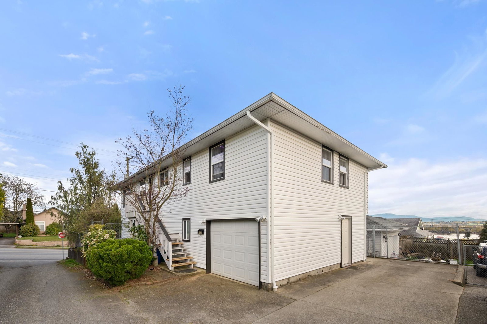 Listing Image 38