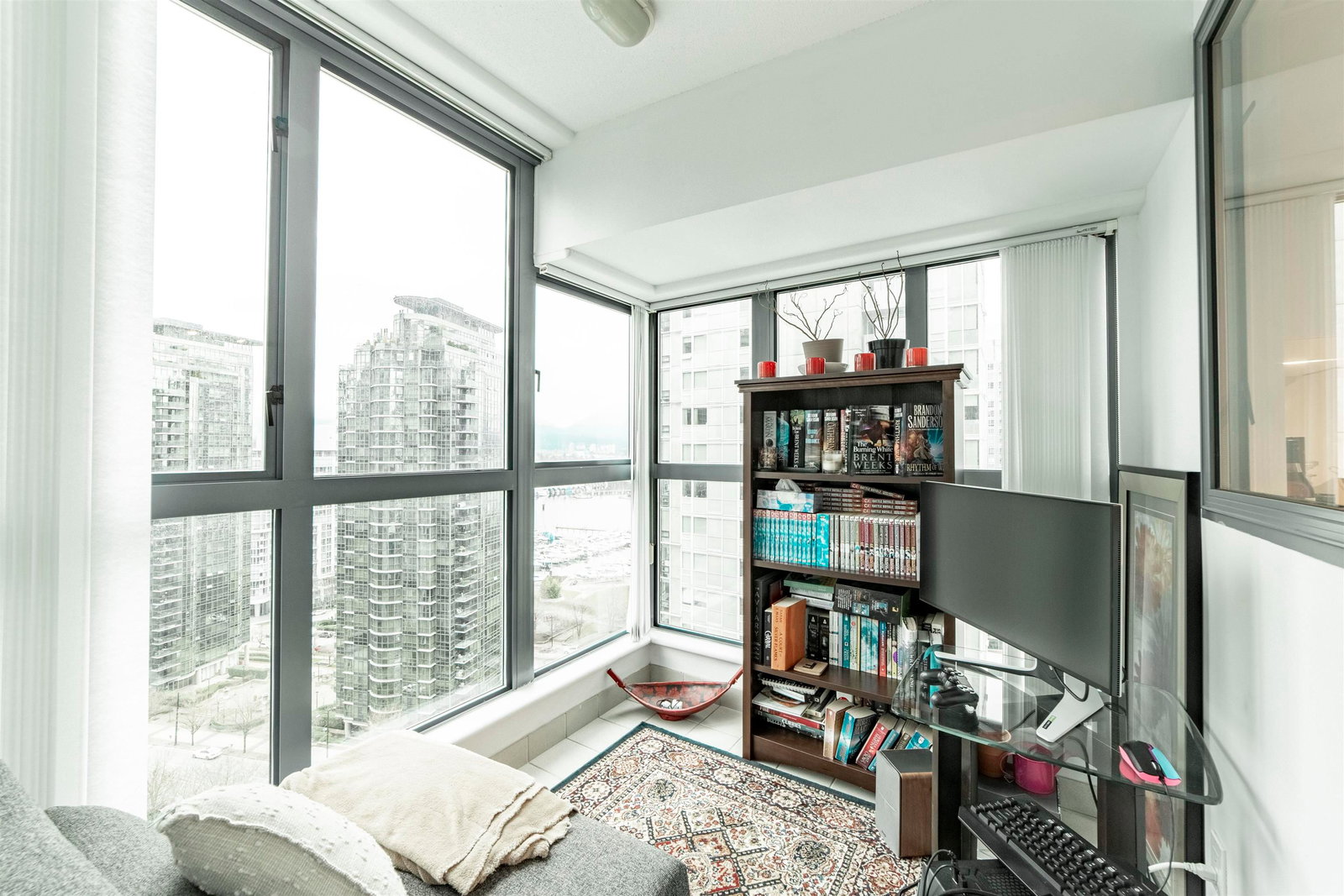 Listing Image 22