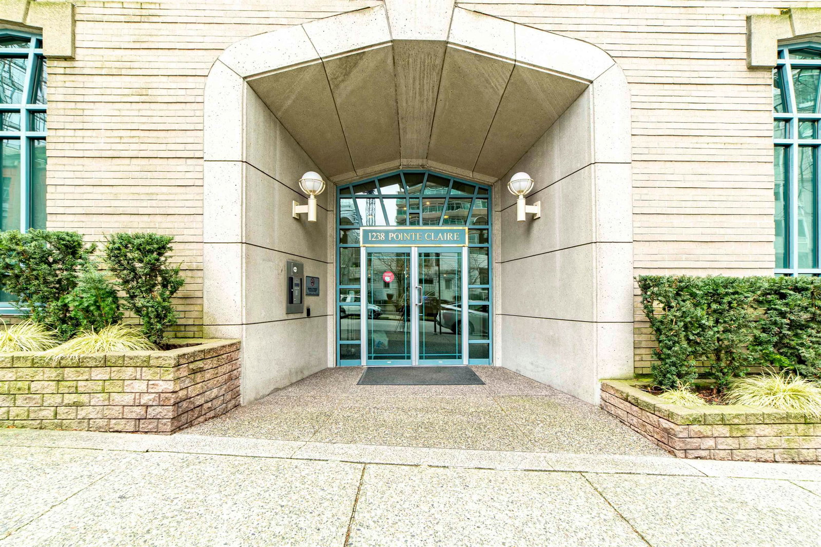 Listing Image 29