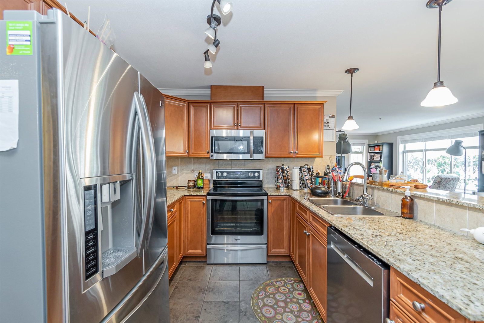 Listing Image 14