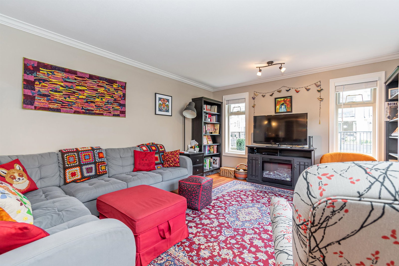 Listing Image 9