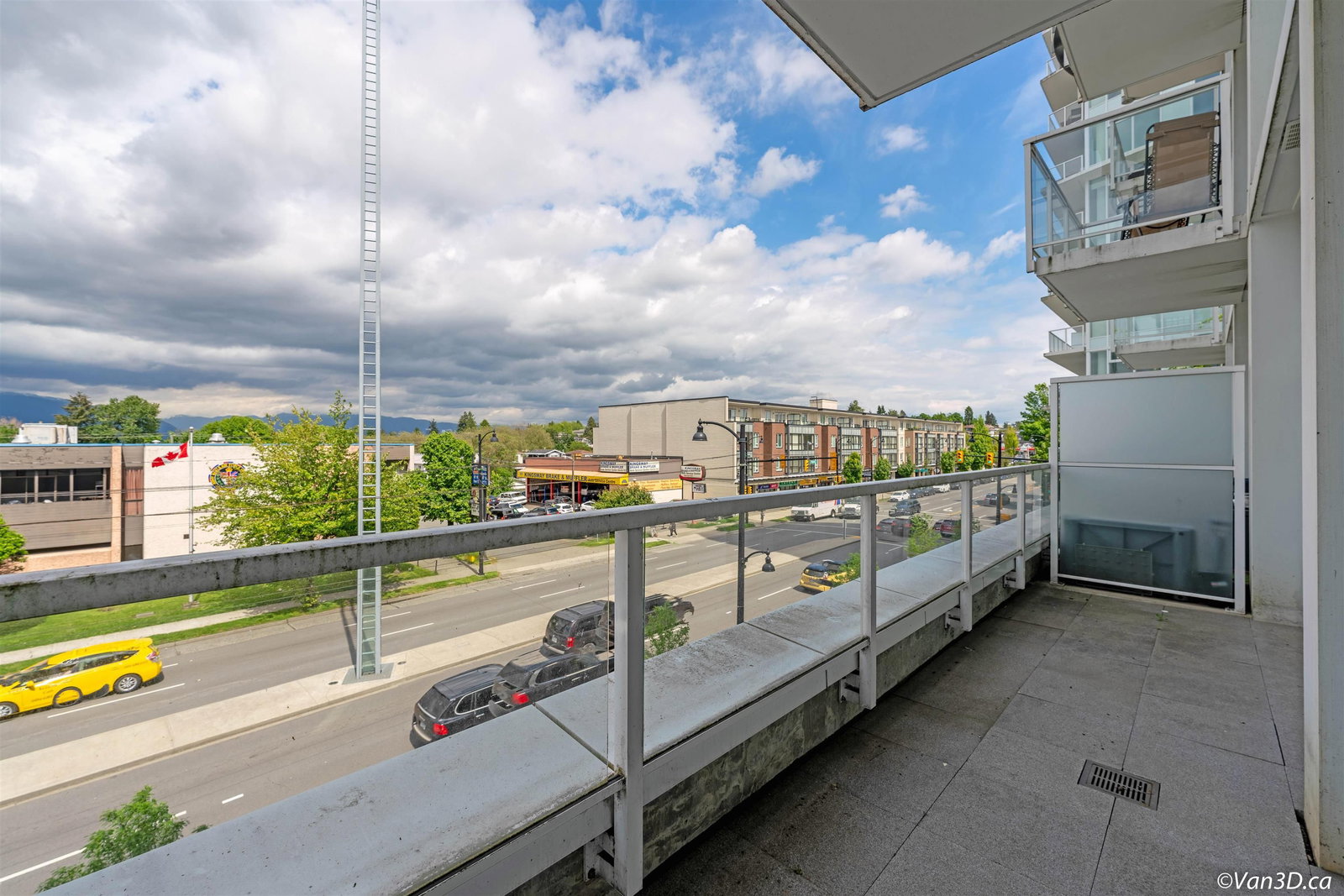 Listing Image 13