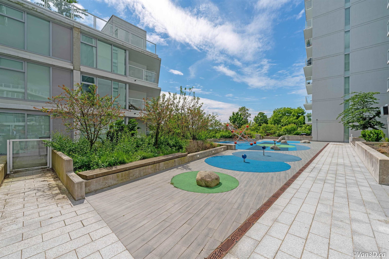 Listing Image 19
