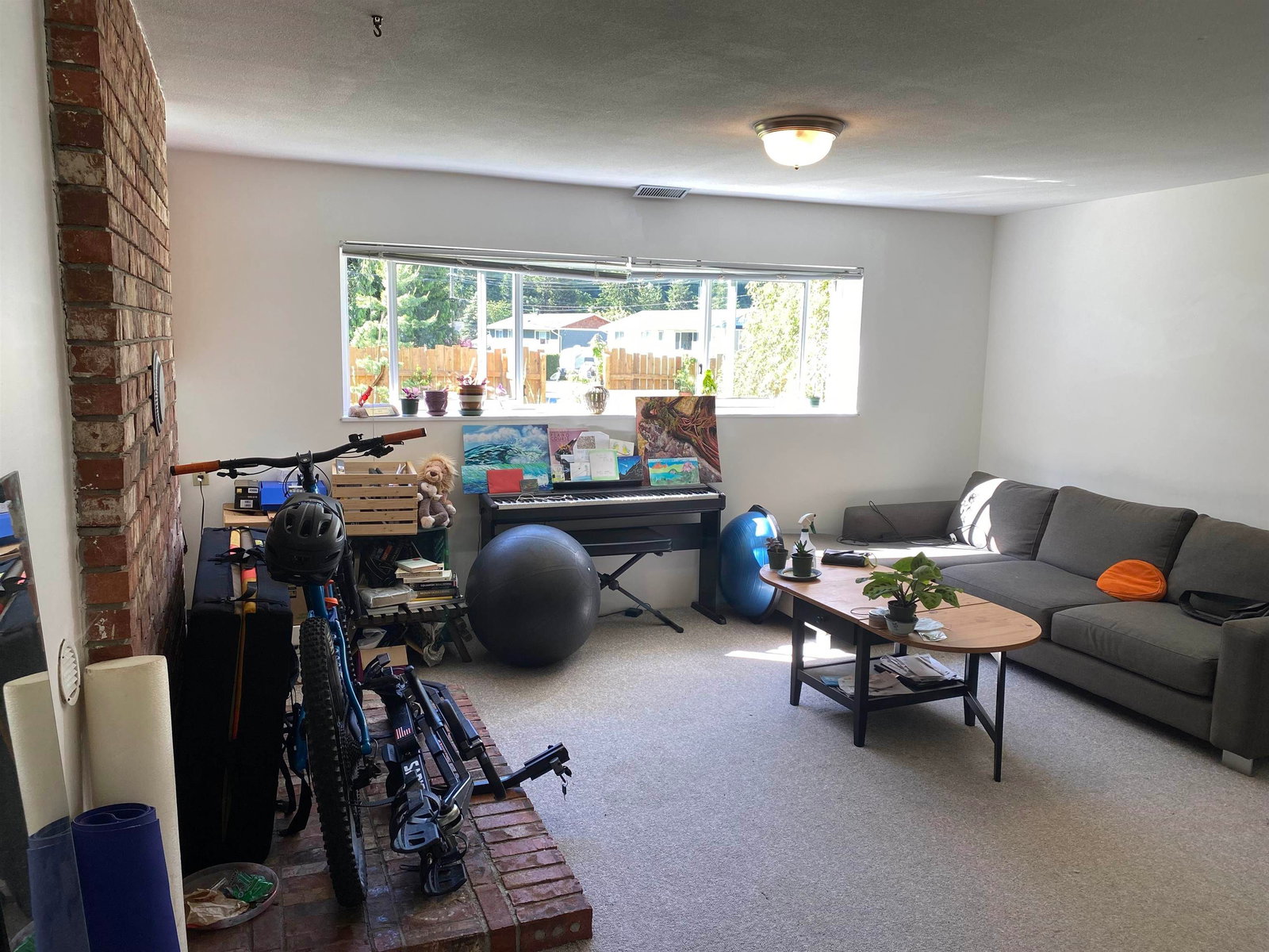 Listing Image 14