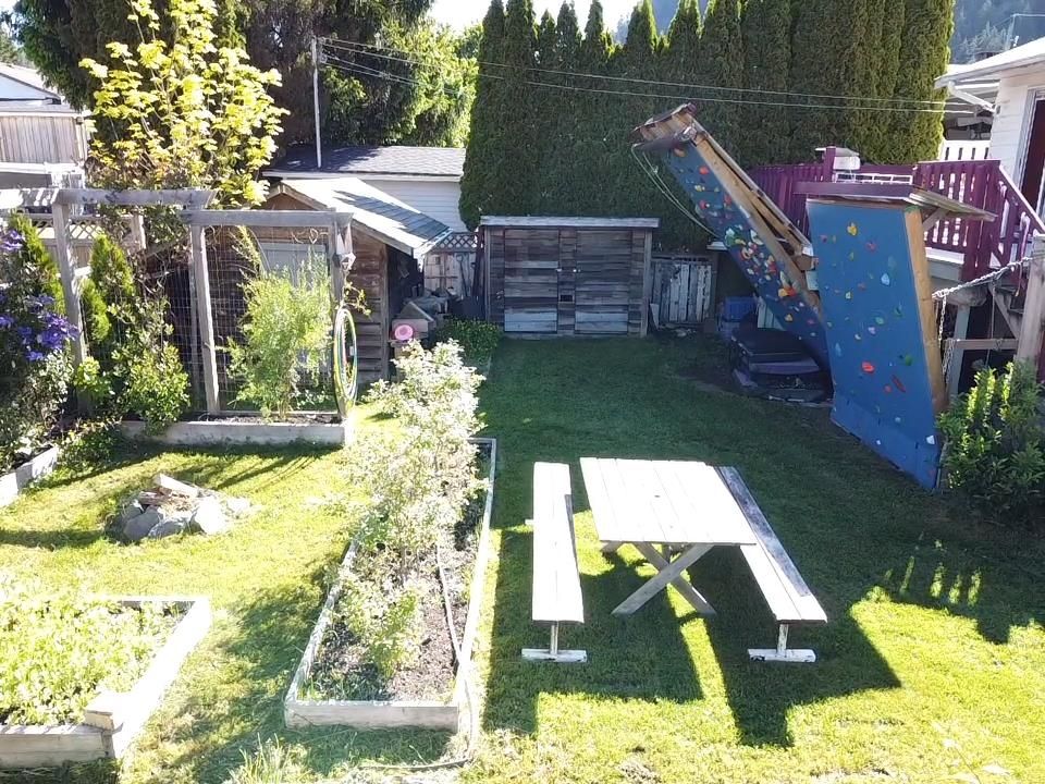 Listing Image 17
