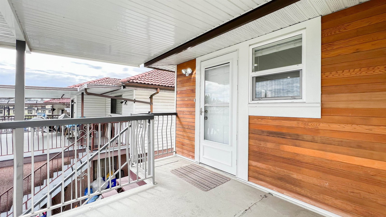Listing Image 29