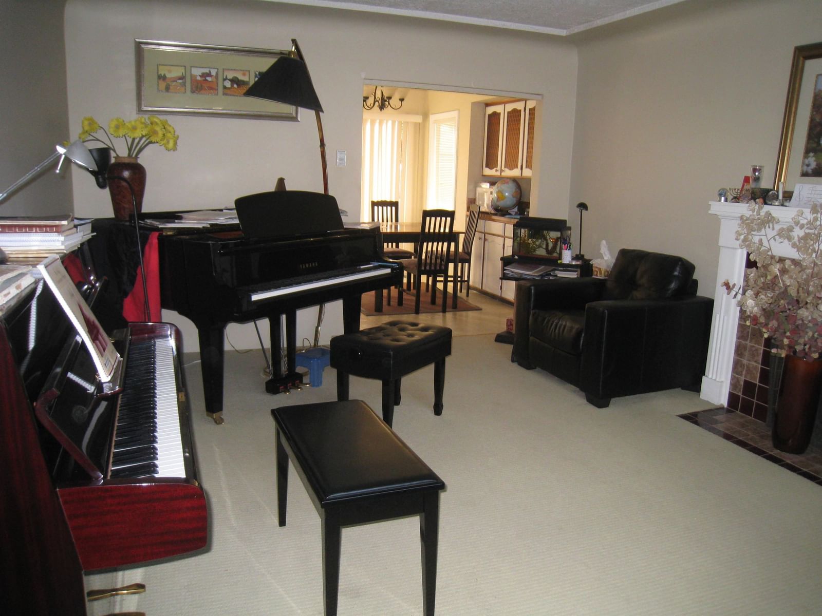 Listing Image 5