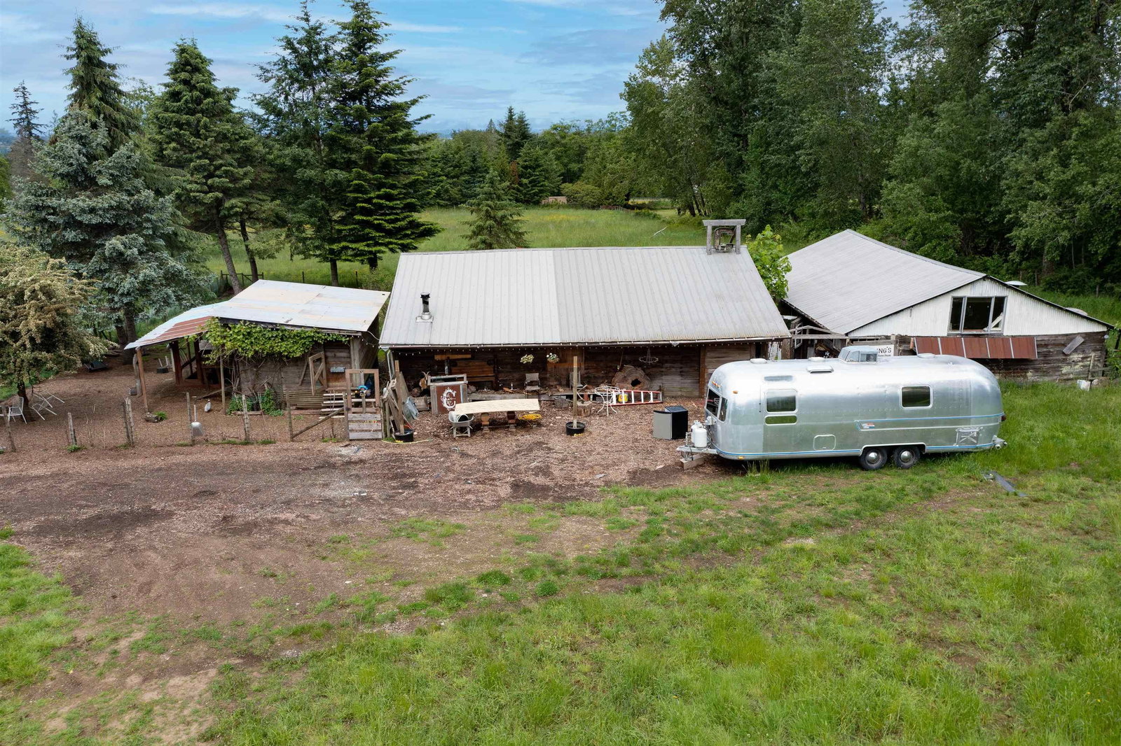 Listing Image 14
