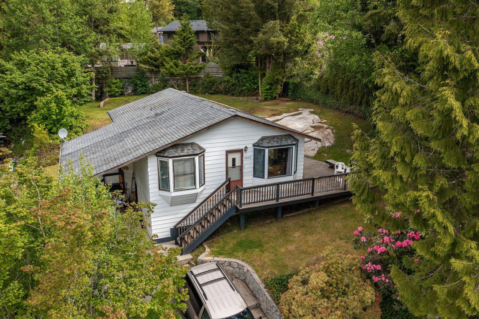 Listing Image 10