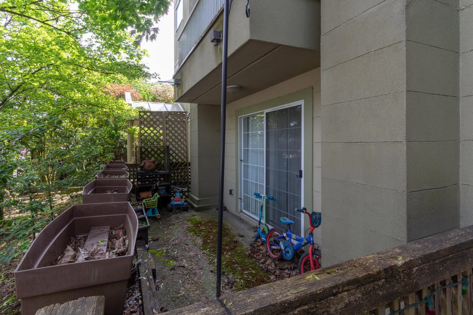 Listing Image 17