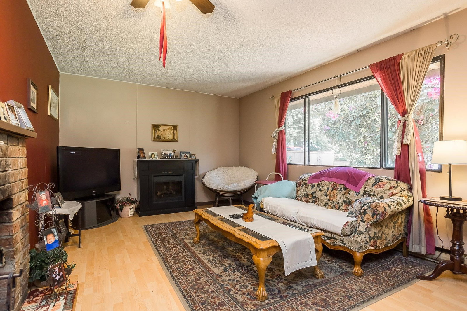 Listing Image 14