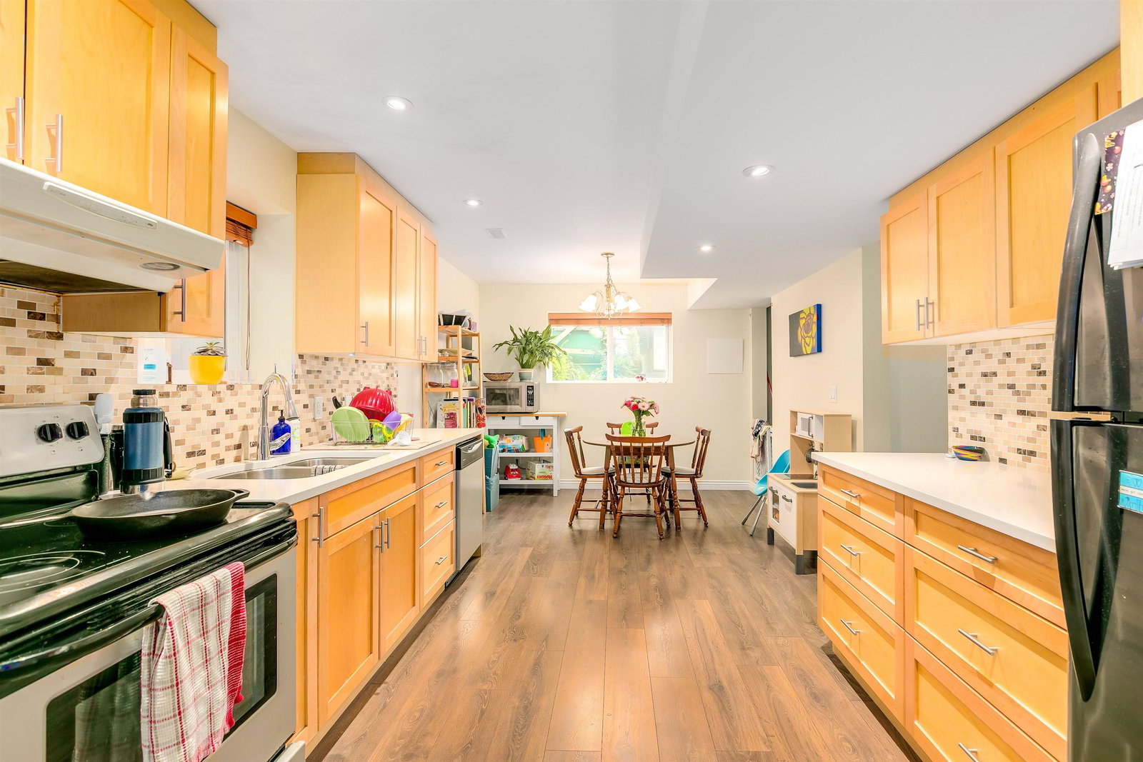 Listing Image 13