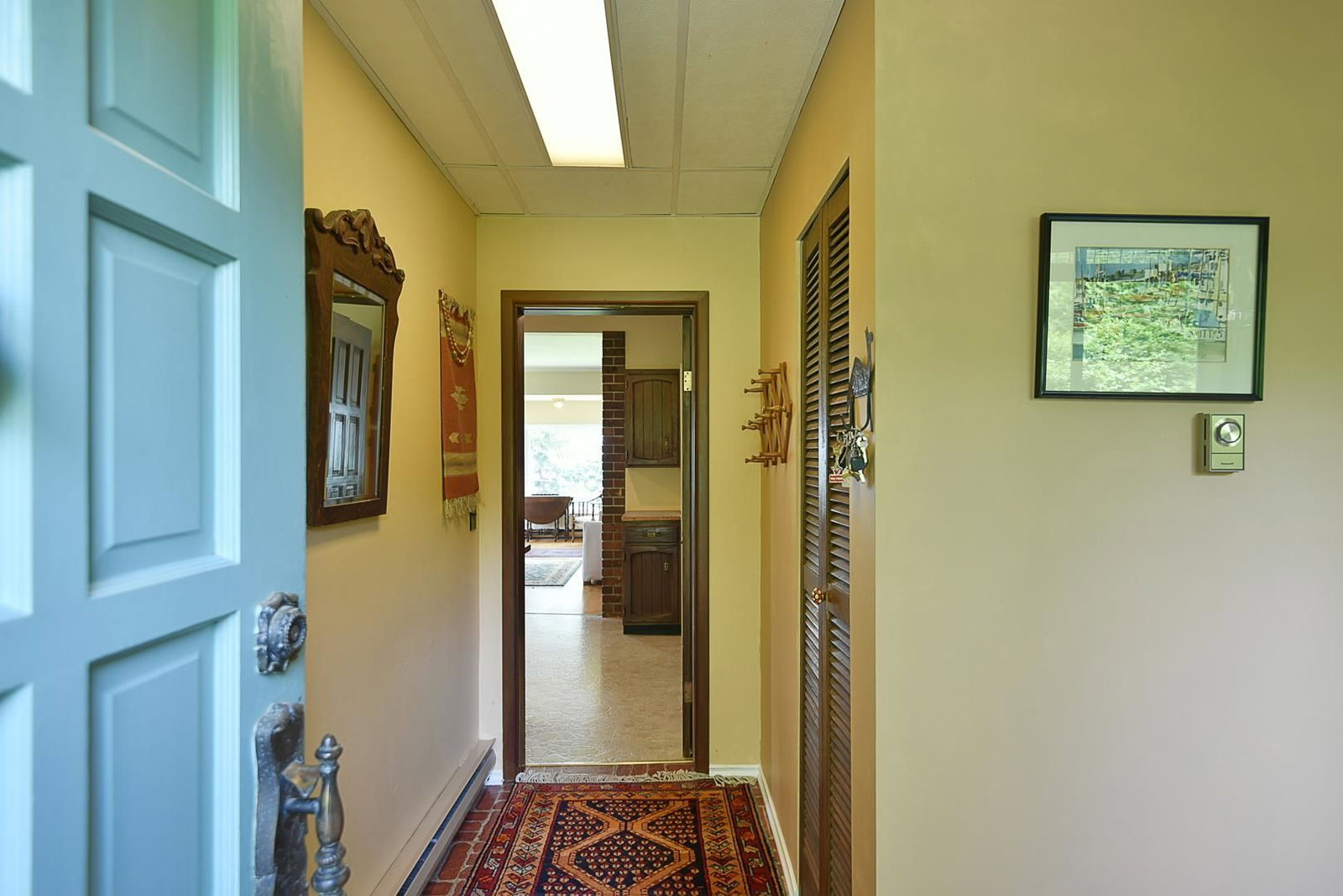 Listing Image 6