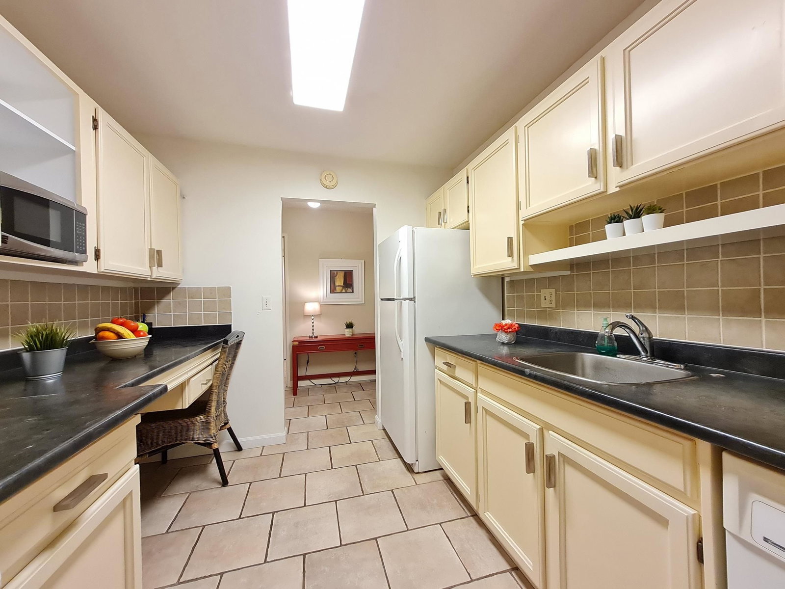 Listing Image 14
