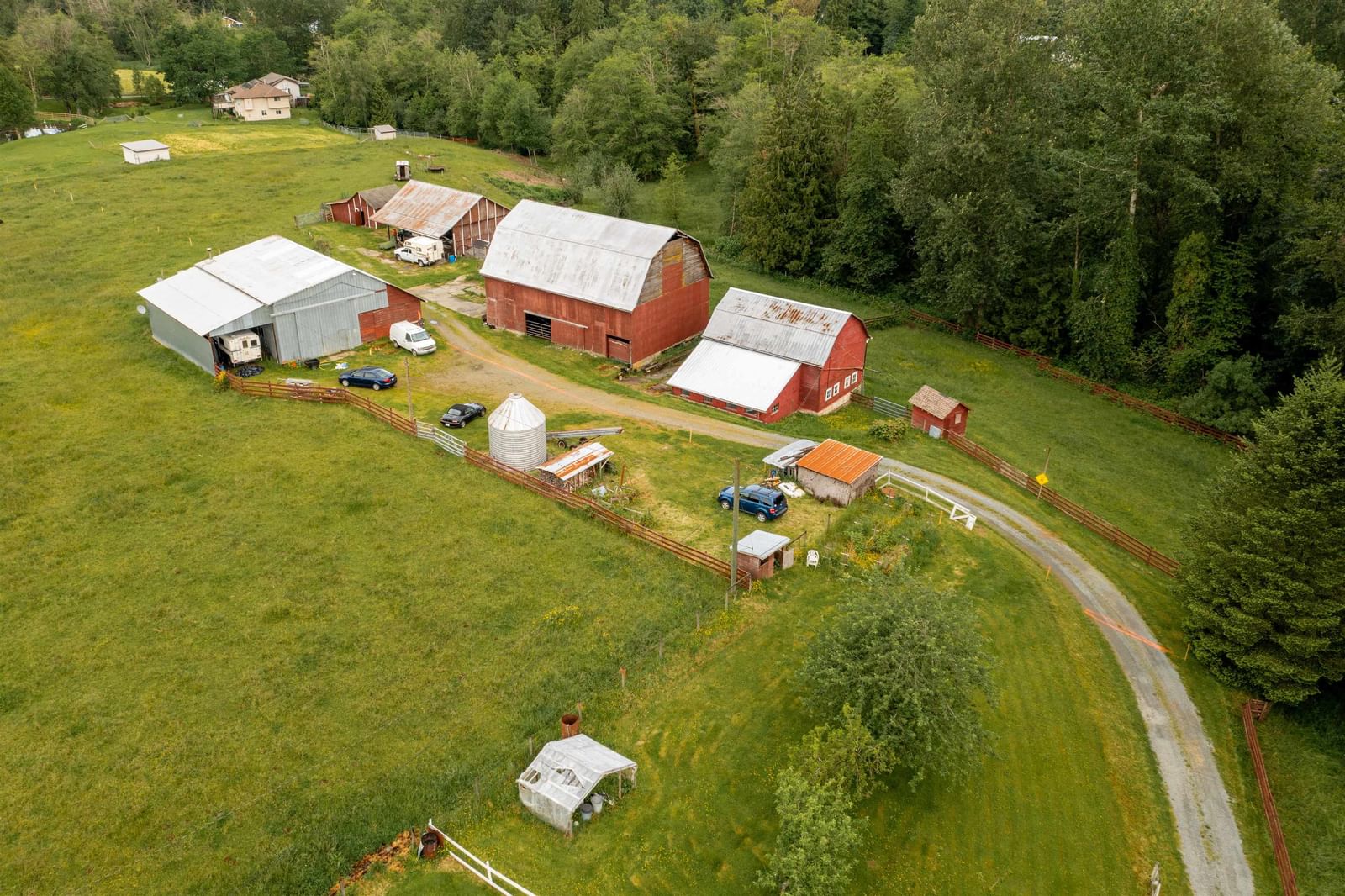 Listing Image 9