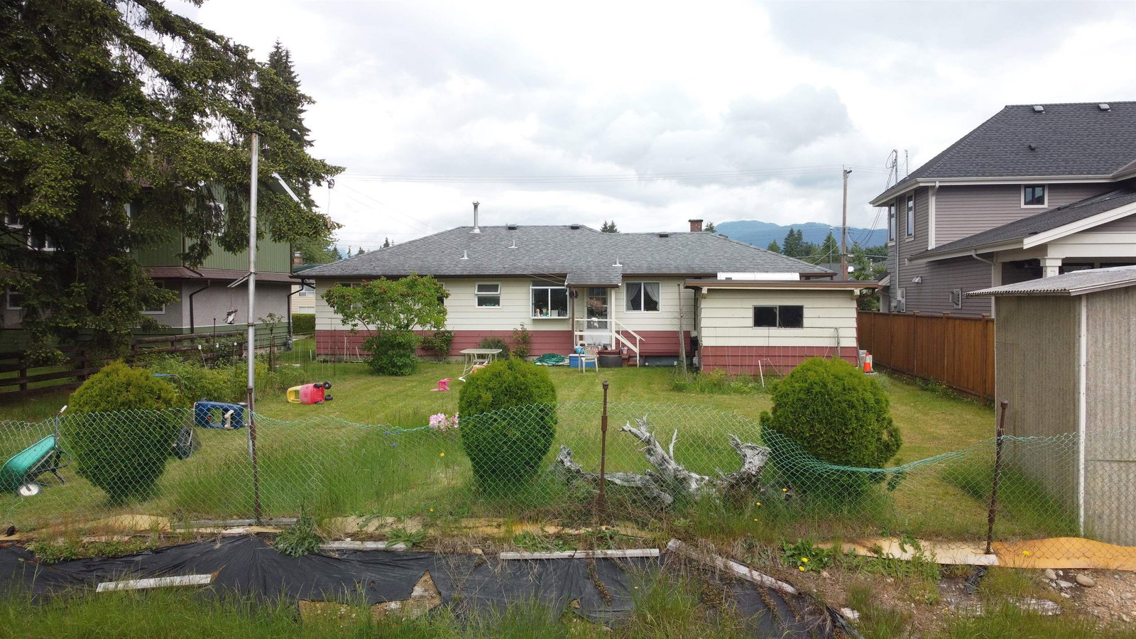 Listing Image 10