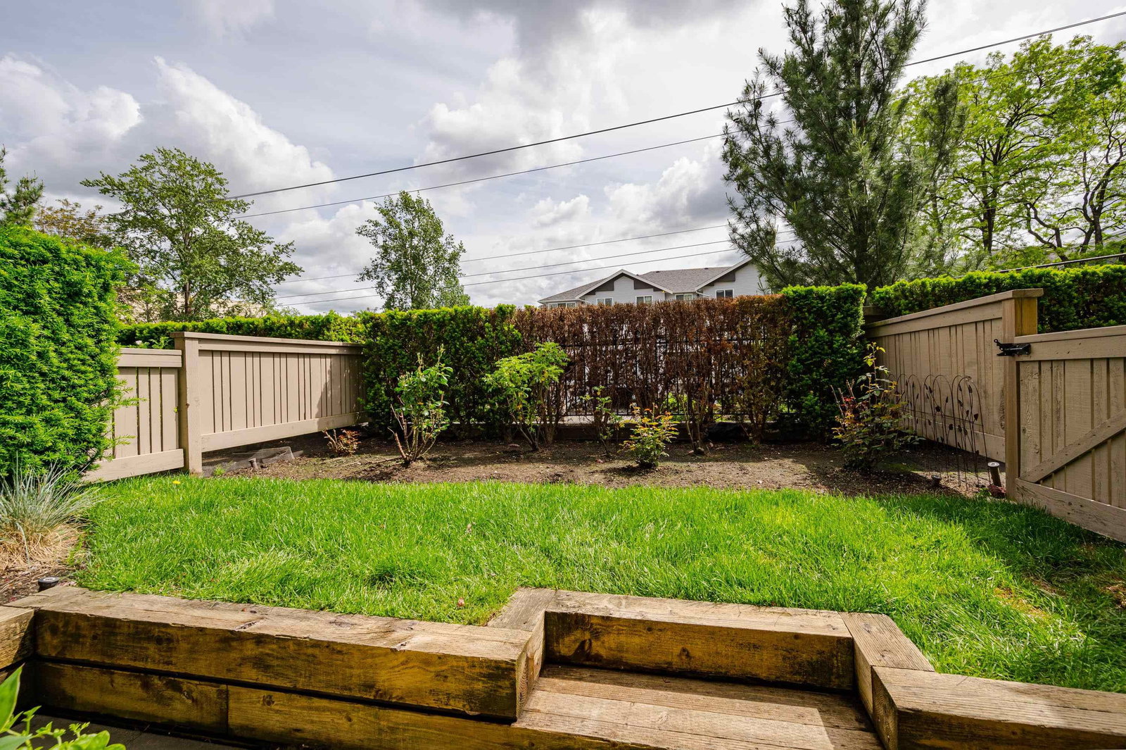 Listing Image 27