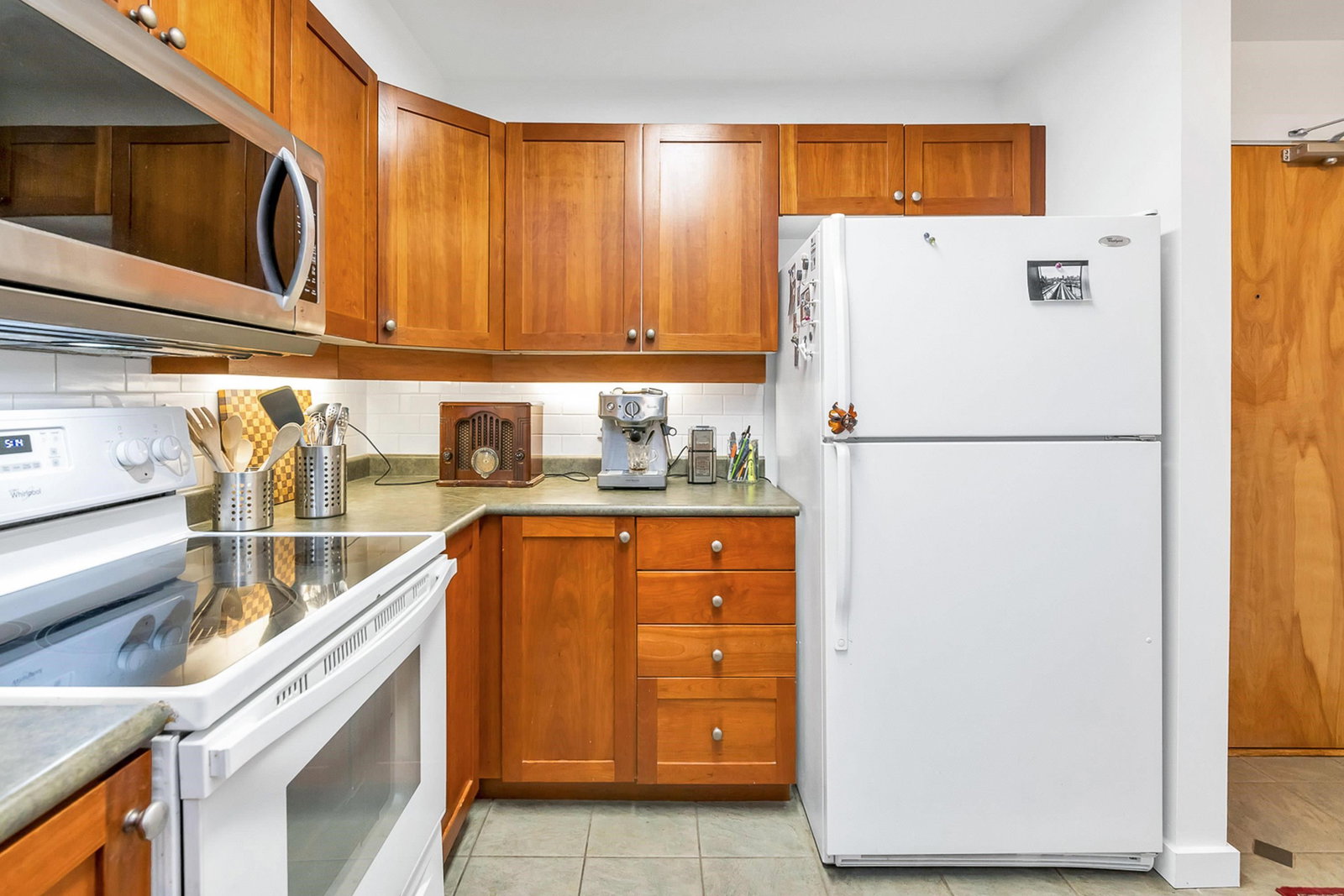 Listing Image 13