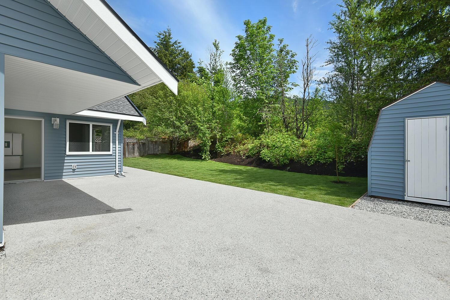 Listing Image 24
