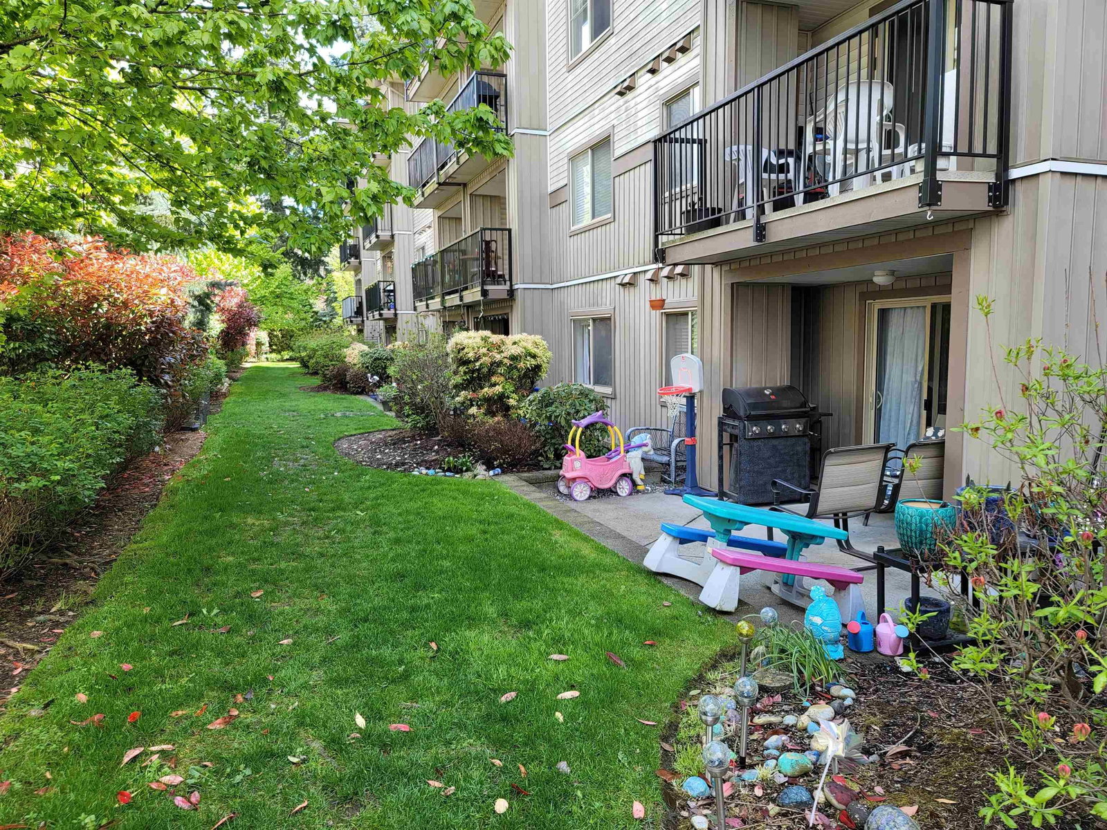 Listing Image 18