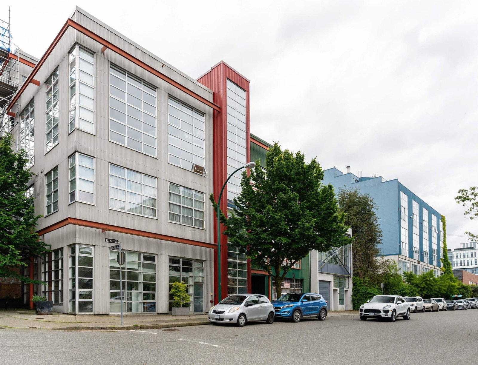 Listing Image 1