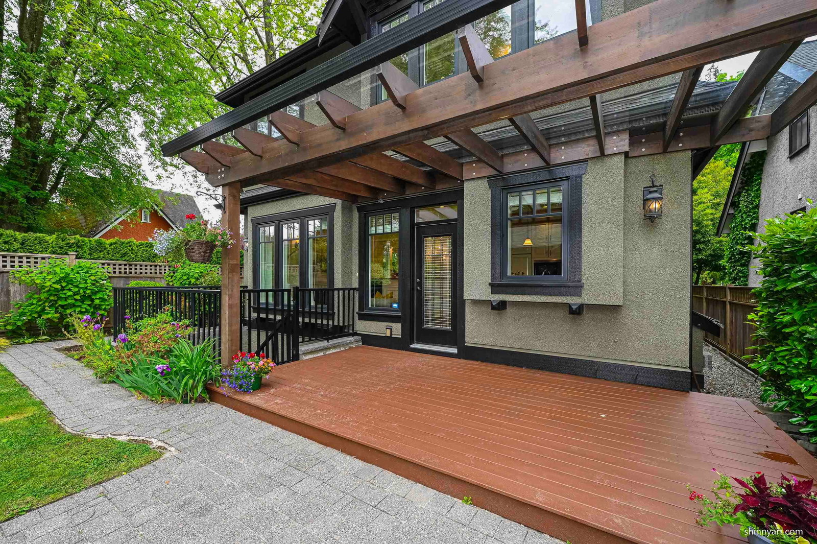 Listing Image 19