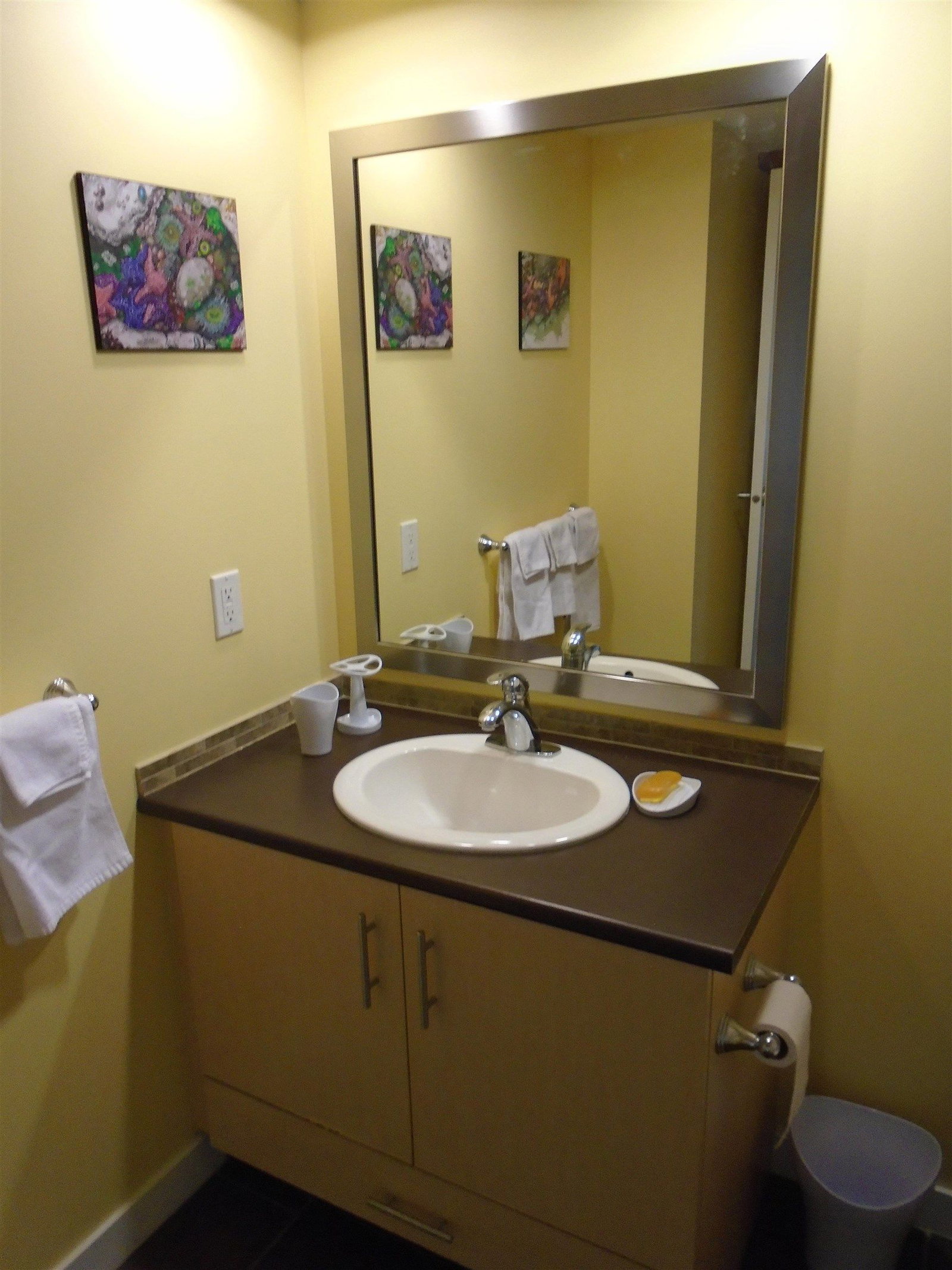 Listing Image 16