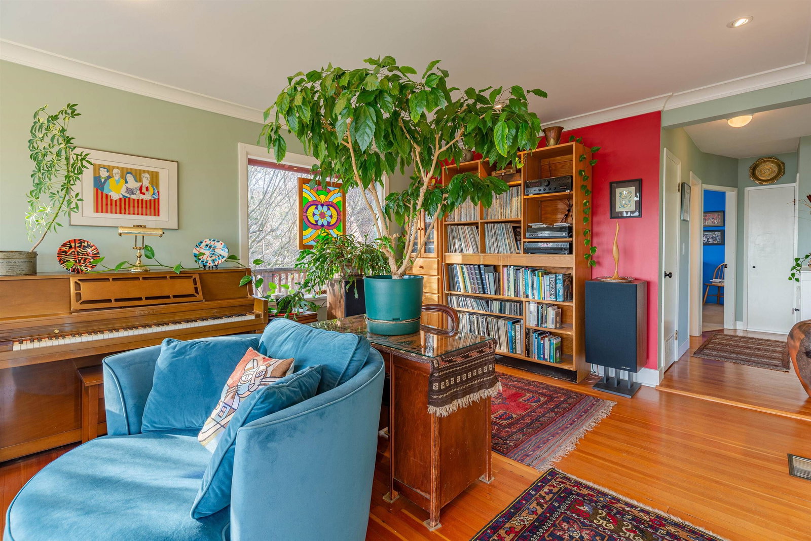 Listing Image 19