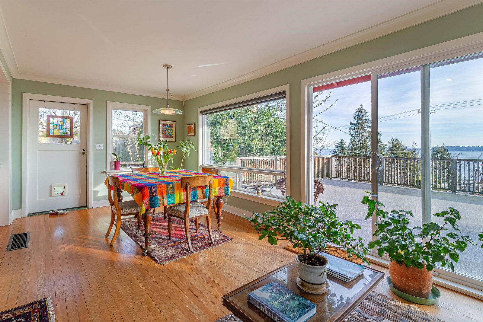 Listing Image 9