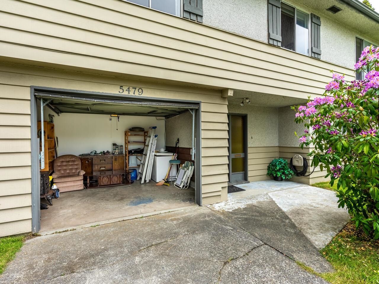 Listing Image 24