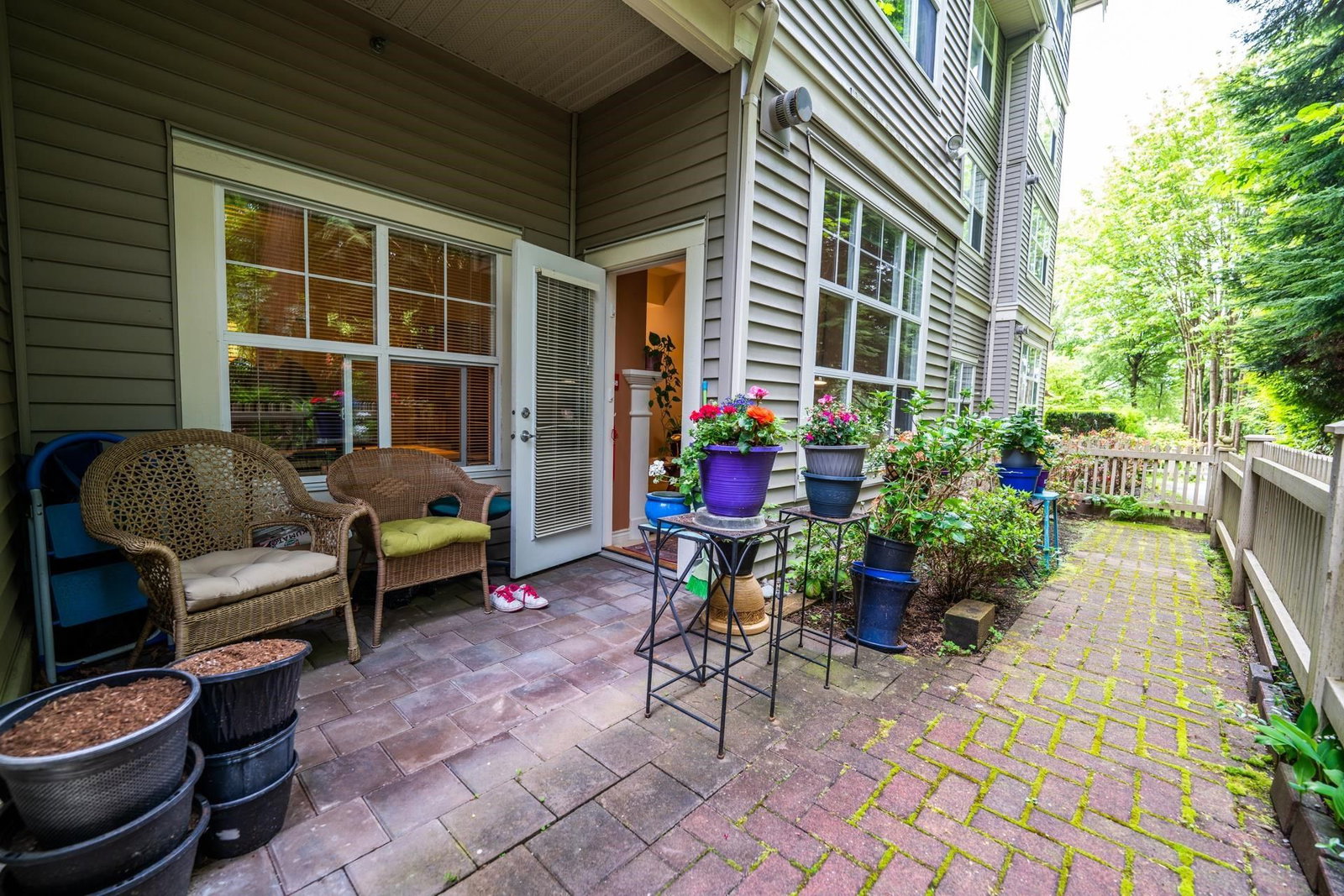 Listing Image 20